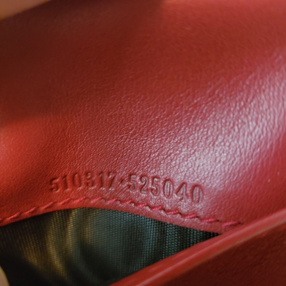 *sold* Guccissima Signature Tri-fold Red Wallet - Picture 8 of 8